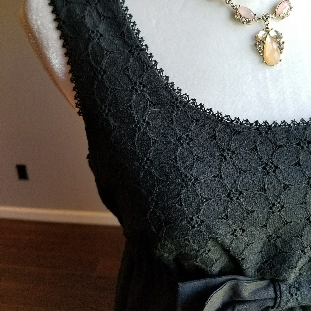 Sleeveless  black  eyelet Juicy couture dress - Picture 3 of 8